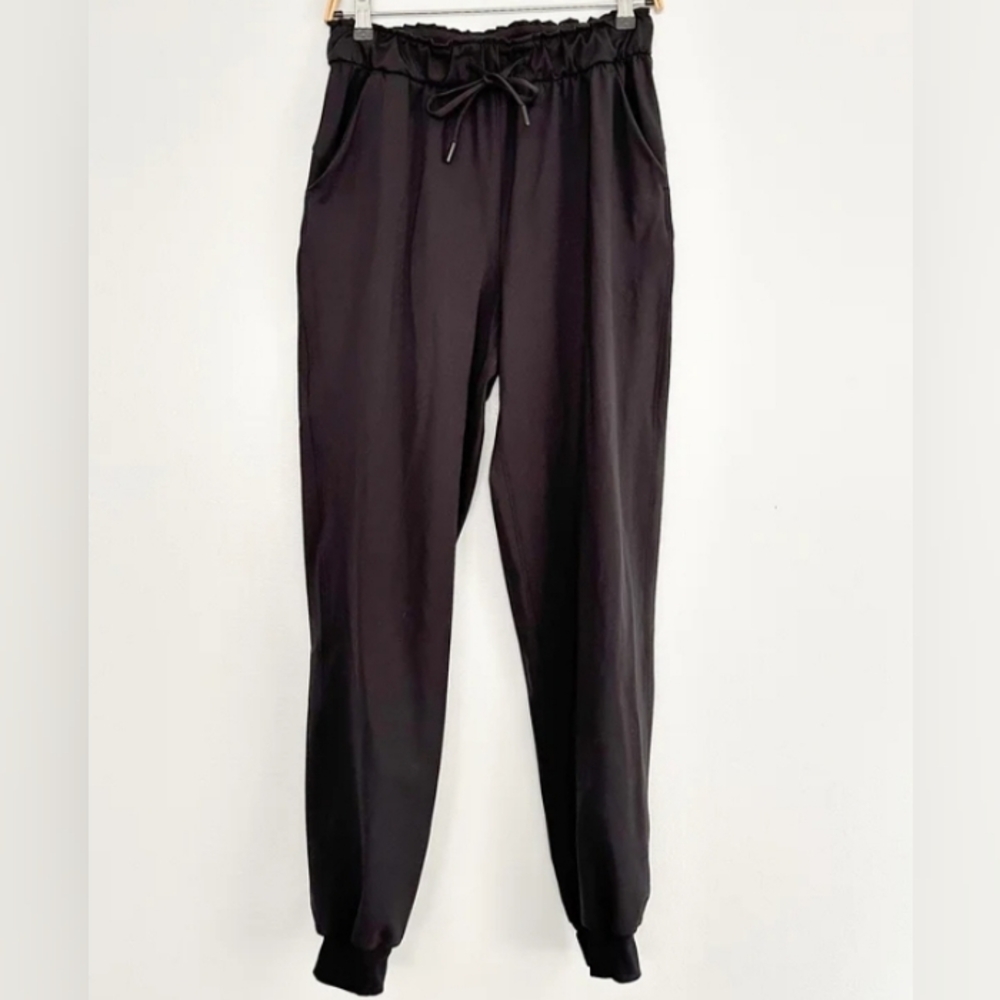 Lululemon Stretch High-Rise Jogger Black Size 0